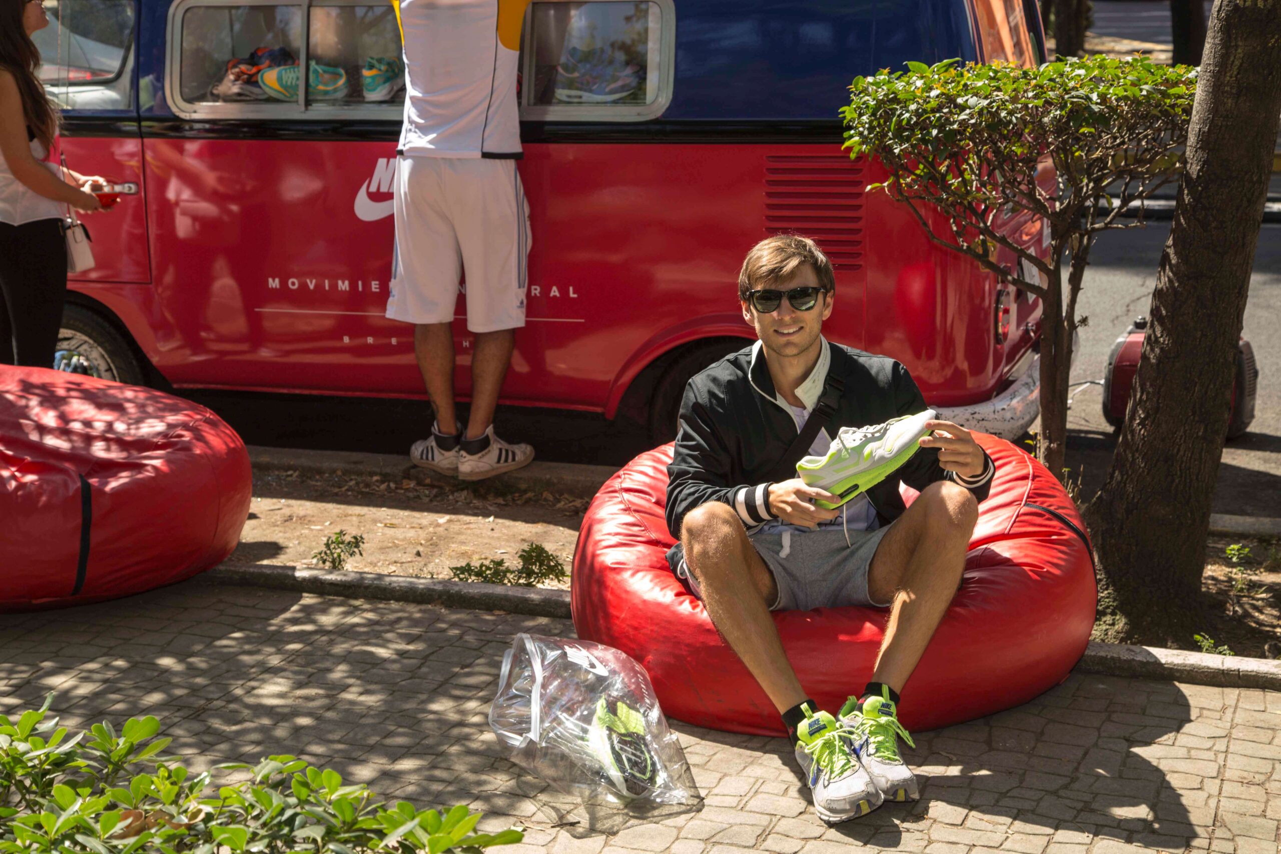 628e7f6e4ef2479f78bca36f OST7954