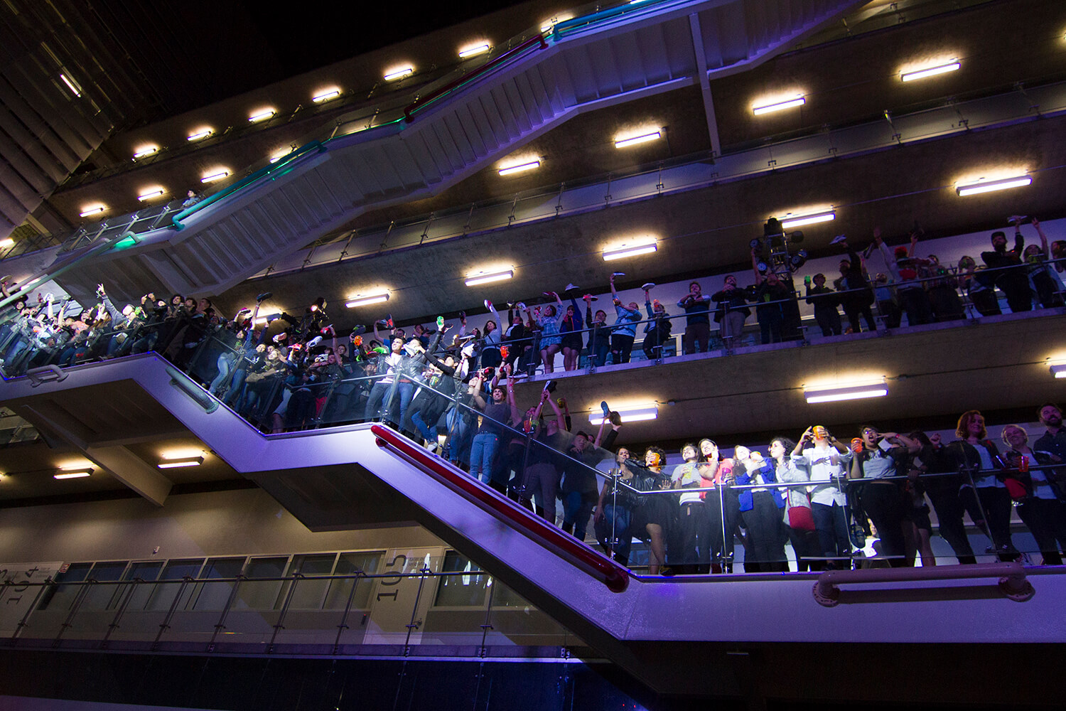 6290006c1c6f917174612dd5 AMD centro 86