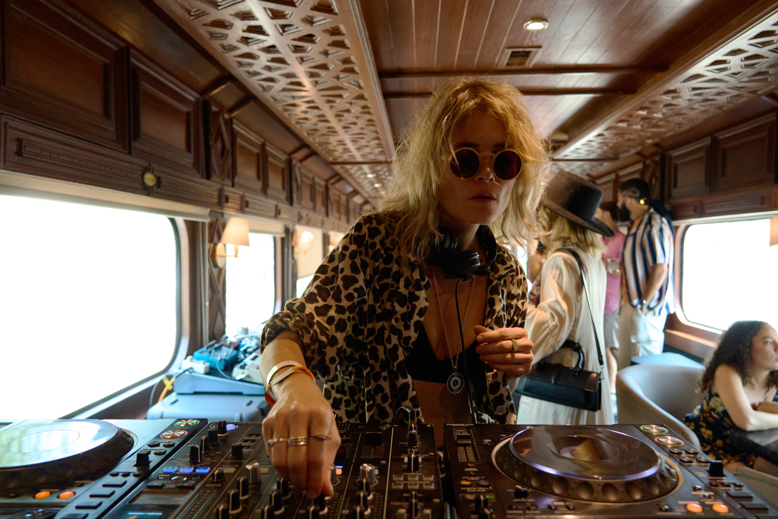 64c1b4aa1040326e7f0a4446 ALK00265