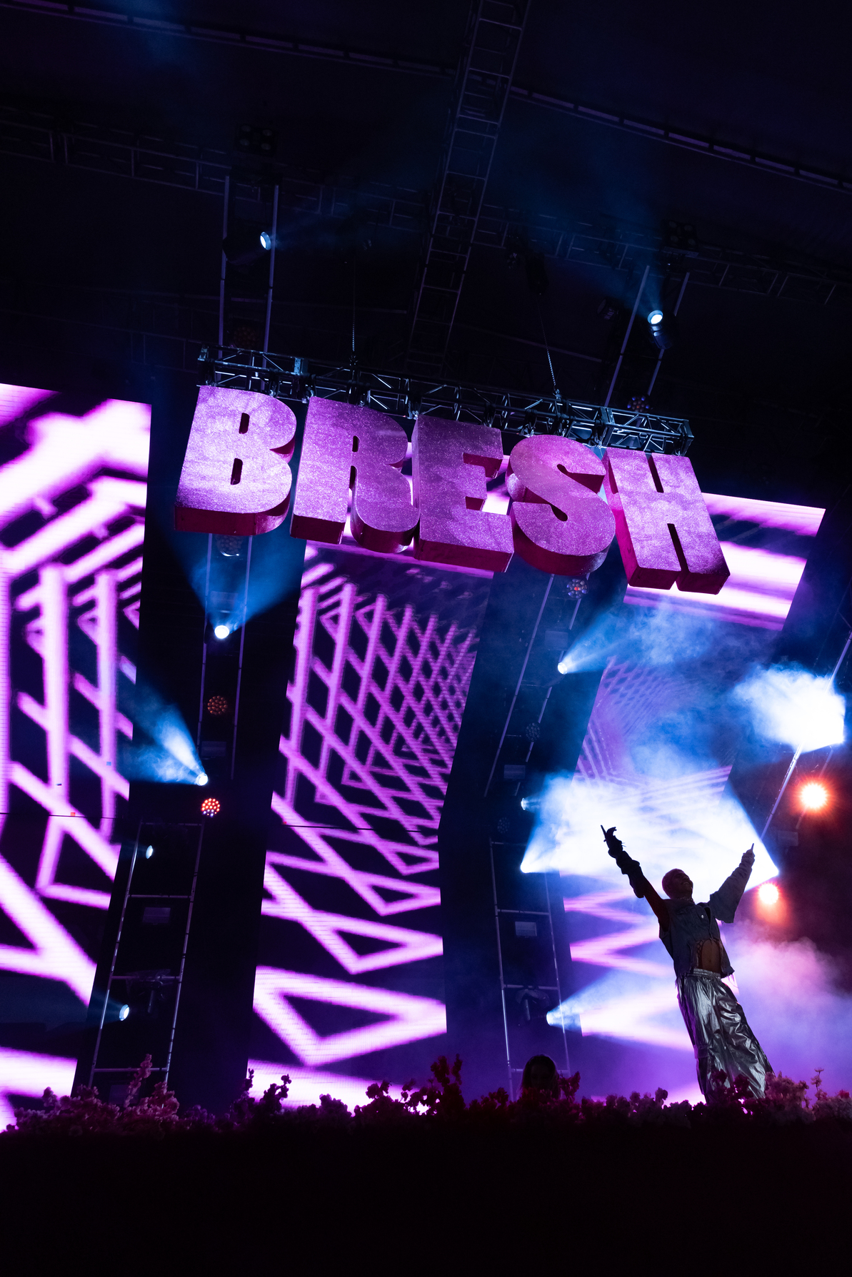 655fec8c42545942b2a4c837 VIVAFEST 088